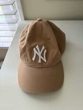 NY Yankees Women’s Baseball Hat